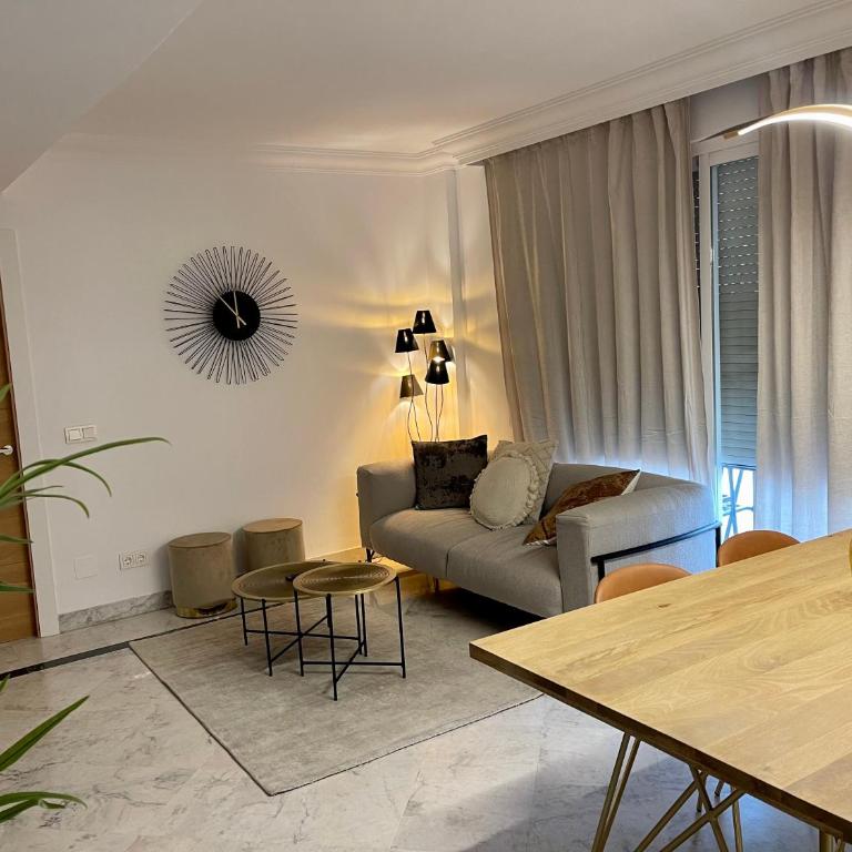 PUERTO BANUS BEACH ESPECTACULAR Atico - Two-Bedroom Apartment - 2