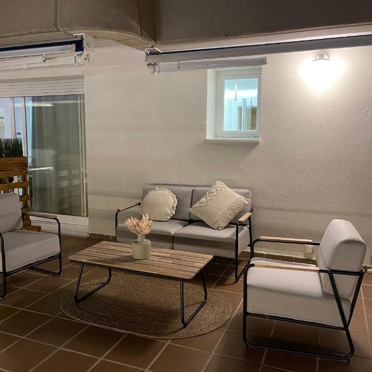 PUERTO BANUS BEACH ESPECTACULAR Atico - Two-Bedroom Apartment - 25