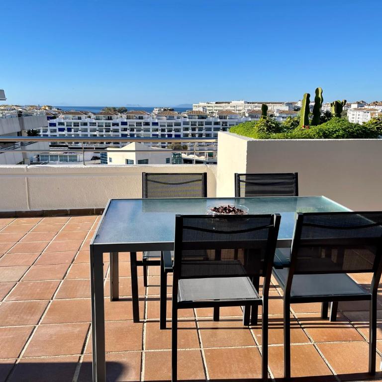 PUERTO BANUS BEACH ESPECTACULAR Atico - Two-Bedroom Apartment - 18