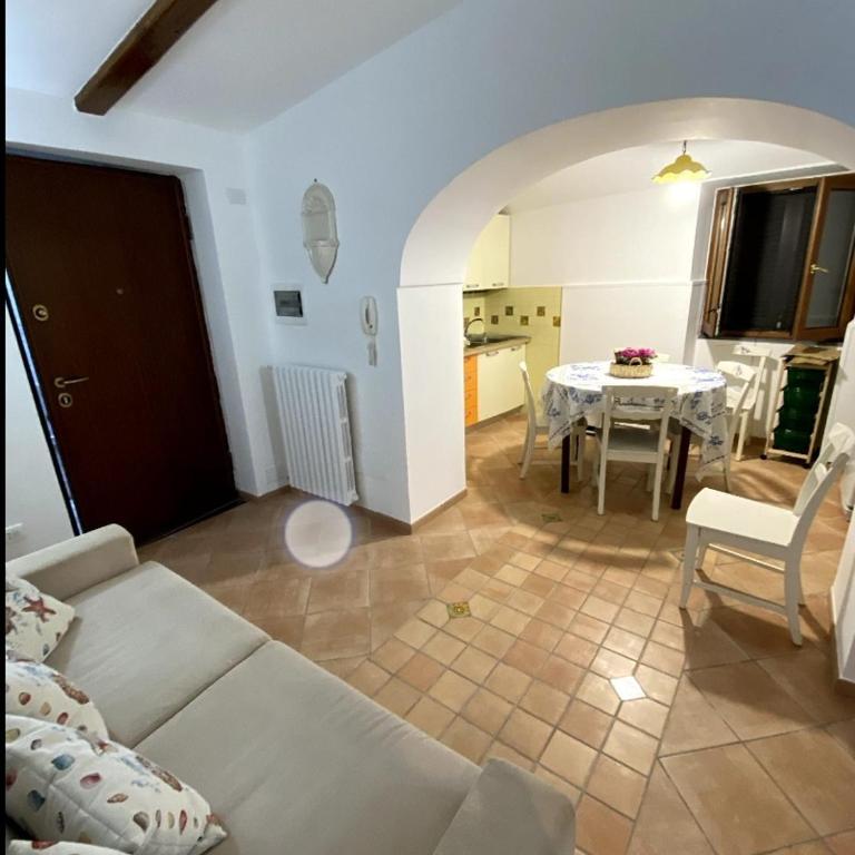 Giuali' - Appartamento con 2 Camere da Letto - 14