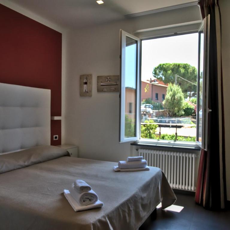 Villino Wanda - Camera Matrimoniale con Bagno Privato - 2