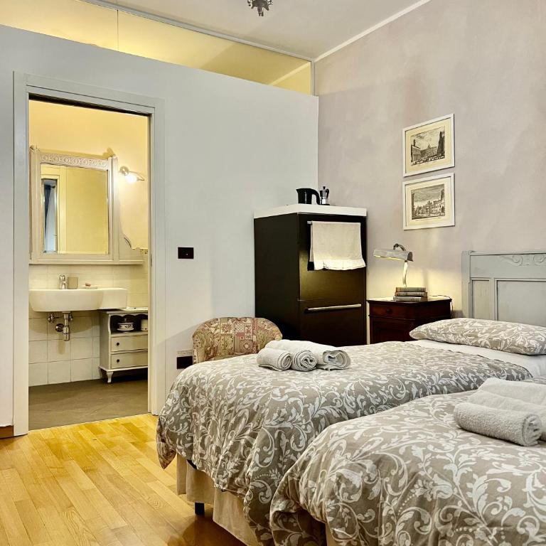 Giulia's room - Camera Matrimoniale/Doppia con Letti Singoli con Bagno Privato - 26