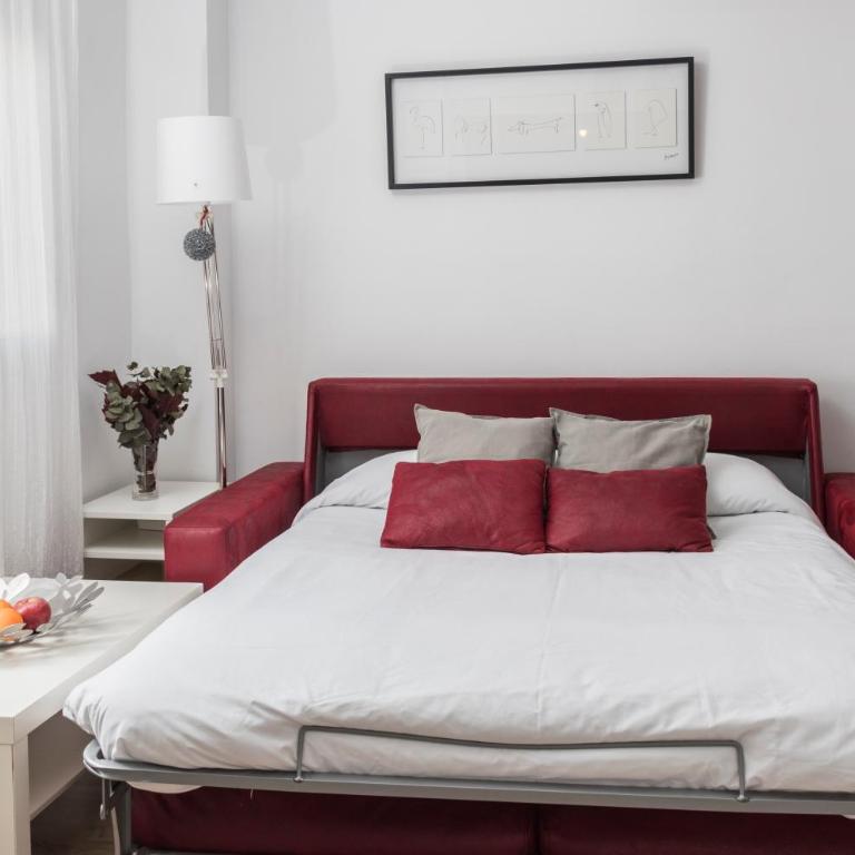 R&M ALOJAMIENTOS C/SIERPES 46 - Apartamento de 1 dormitorio - 36