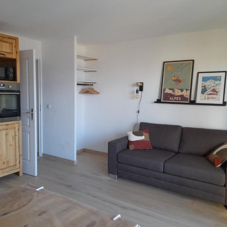 Appartement 4 à 6 personnes - Station La Joue du Loup - Chalet d'Aurouze, 150m des remontées - Apartment mit 2 Schlafzimmern - 7