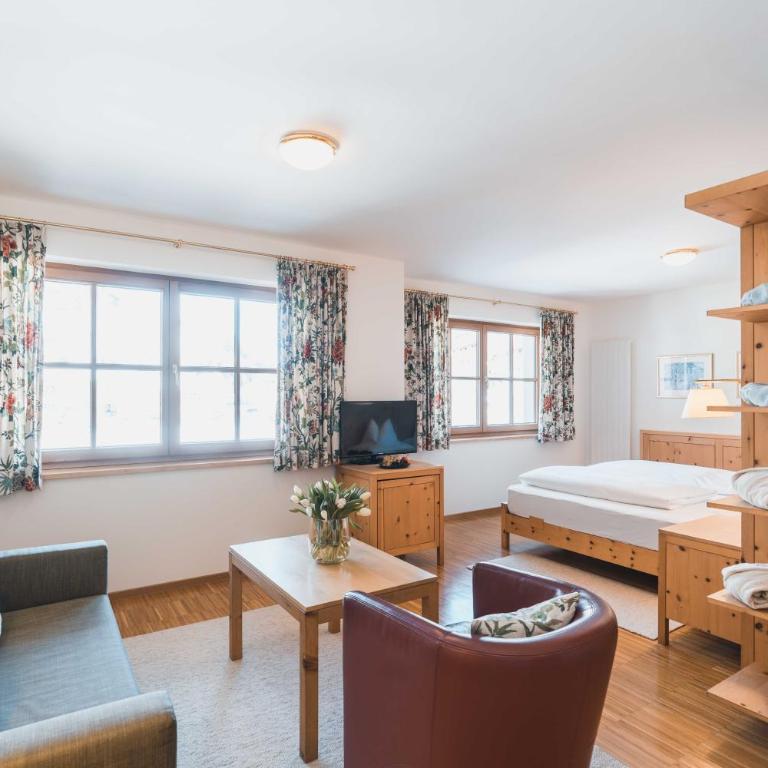 Felbermayer Hotel & AlpineSpa-Montafon - Deluxe Doppelzimmer mit Bad - 2