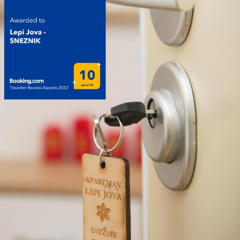 Lepi Jova SNEZNIK - One-Bedroom Apartment - 1