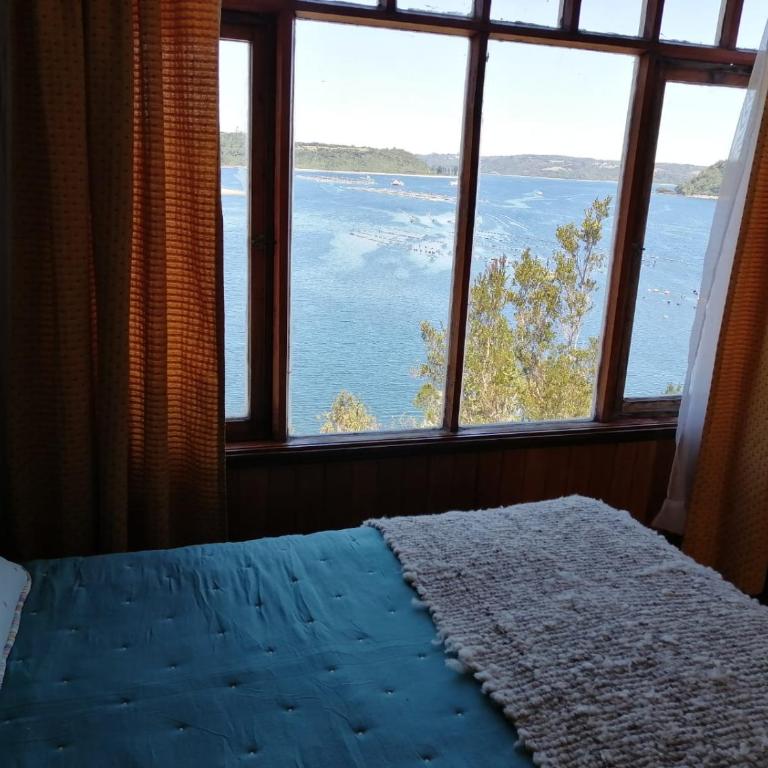 Chiloé-Quemchi Casa con vista al mar y sendero a la playa - Three-Bedroom House - 9