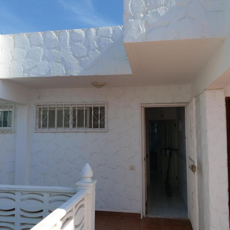 Canarian blue Suite tropical garden view & Pool - Apartamento de 1 dormitorio - 29