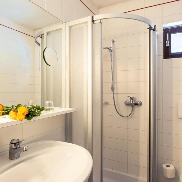Wellnesshotel Schönruh - Adults only - Doppelzimmer mit Balkon oder Terrasse - 1
