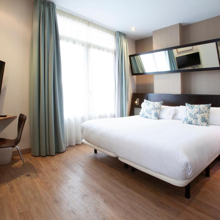 Petit Palace Ruzafa - Double Room with Terrace - 8