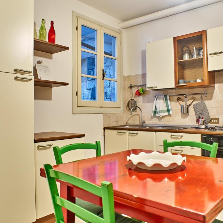 Trilocale in centro - Appartamento con 2 Camere da Letto - 8