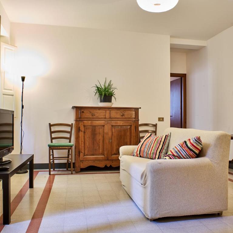 Trilocale in centro - Appartamento con 2 Camere da Letto - 1