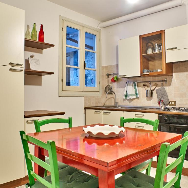 Trilocale in centro - Appartamento con 2 Camere da Letto - 10