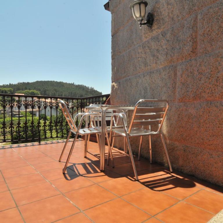 Apartamentos Turisticos Vilagarcía- Rio Ulla - Apartamento con balcón - 3