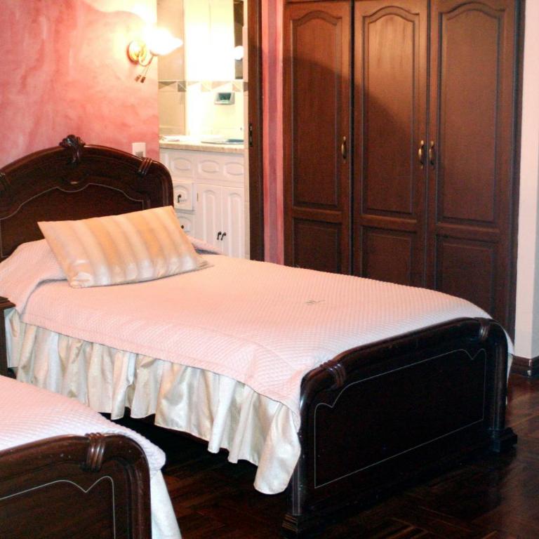 Hostal Patrimonio - Sucre - Habitación Triple - 1