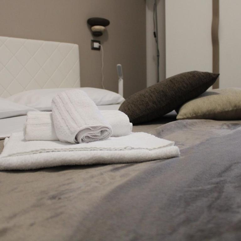B&B D'Amari Affittacamere - Double Room with Private Bathroom - 3