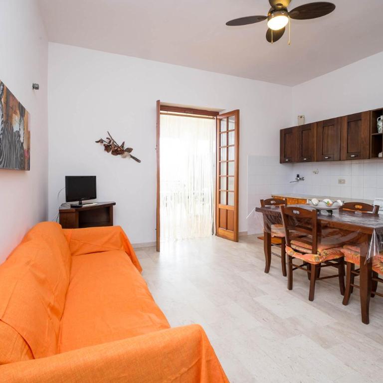 RESIDENCE FEDERICA - Appartamento con 2 Camere da Letto - 3