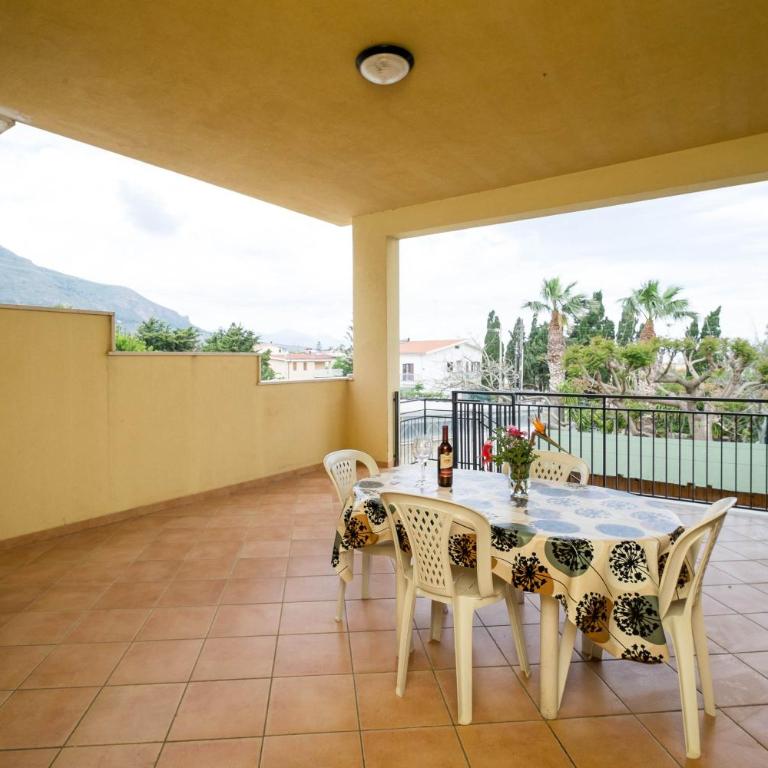 RESIDENCE FEDERICA - Appartamento con 2 Camere da Letto - 10