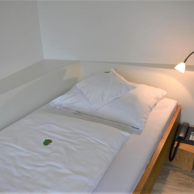 Hotel Lindenallee - Einzelzimmer - 4