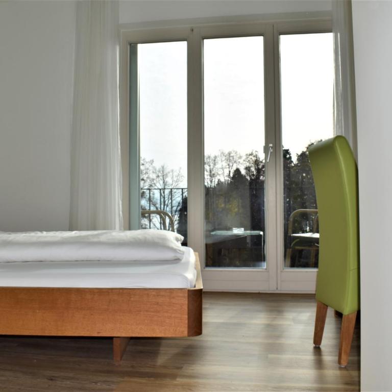 Hotel Lindenallee - Einzelzimmer mit Balkon - 7