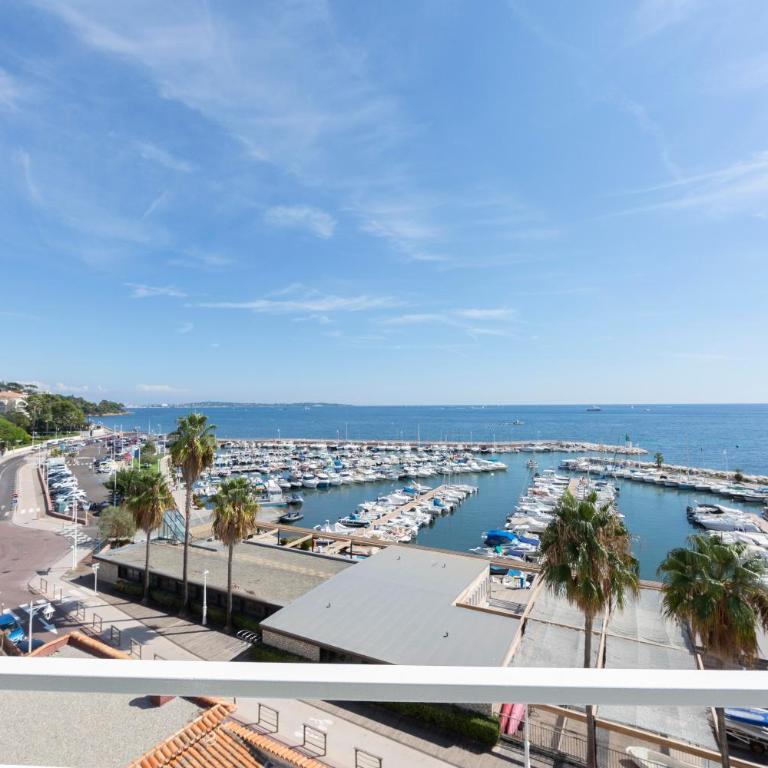 Appartement 70 m2 face à la mer, dernier étage, au bord des plages - Appartement 2 Chambres - 3