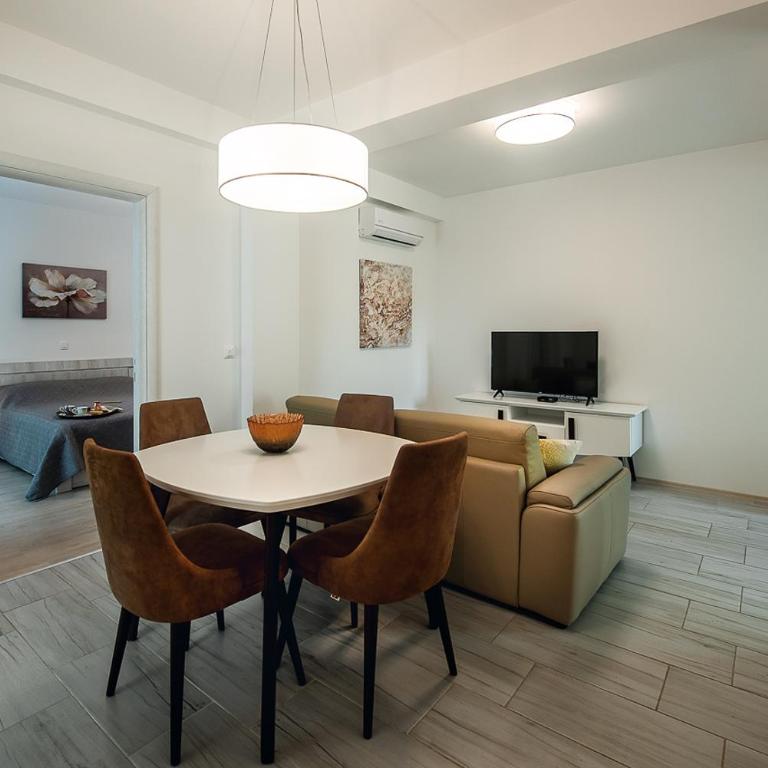 Adria Lux Apartments Sveti Stefan - Apartman sa 2 Spavaće Sobe - 16