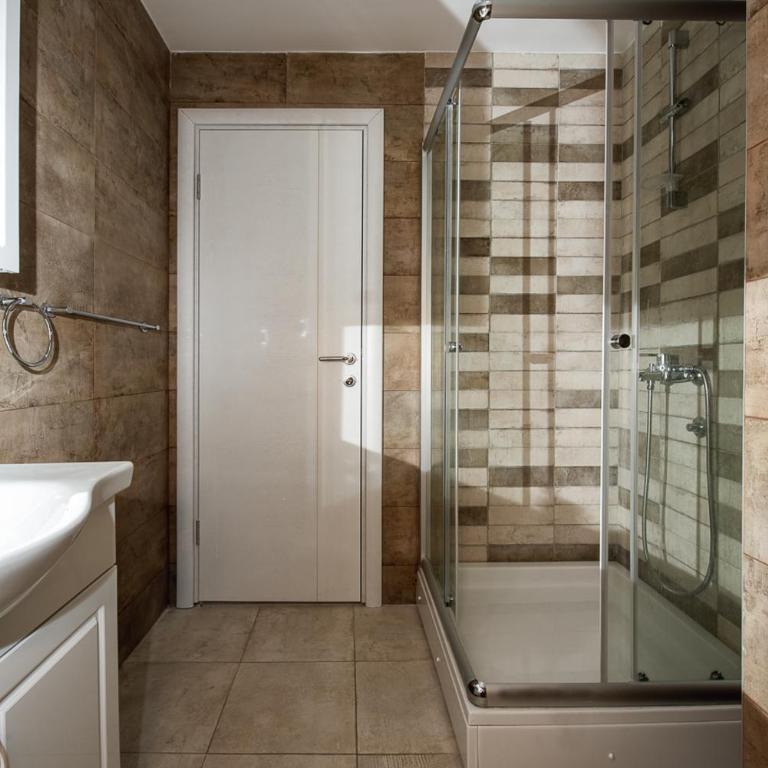 Adria Lux Apartments Sveti Stefan - Apartman sa 2 Spavaće Sobe - 20