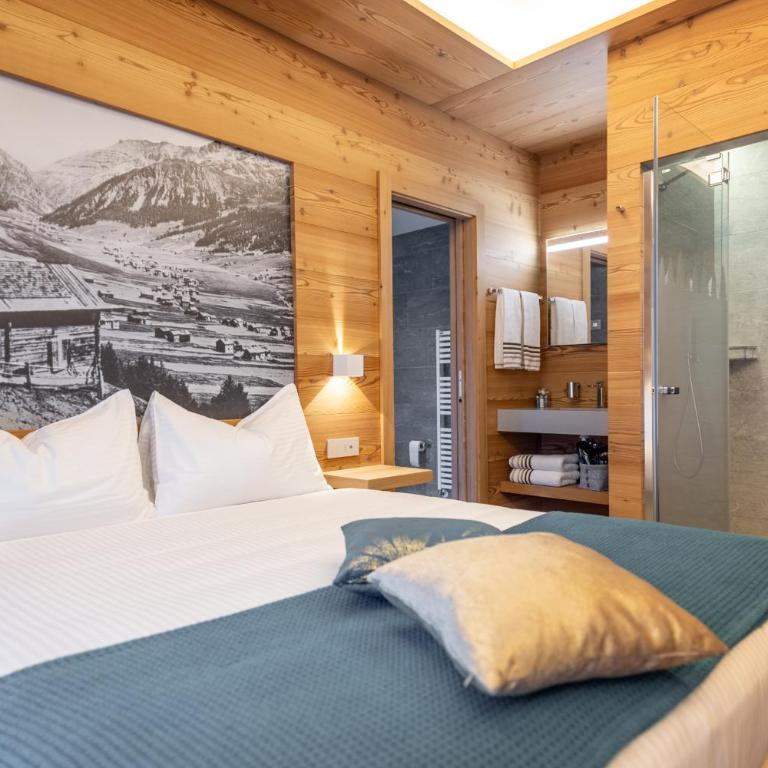 Chalet Imbosc'ché - 5 beautiful rooms in charming B&B - Camera Matrimoniale con Vista Giardino - 5