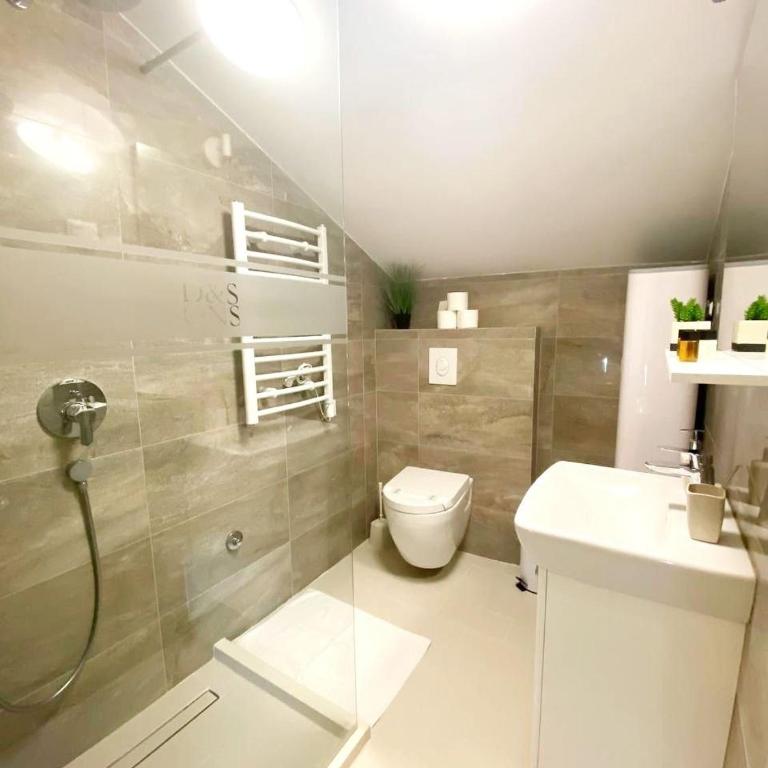 D & Sons Apartments - Apartman (4 Odrasle Osobe) - Potkrovlje - 11