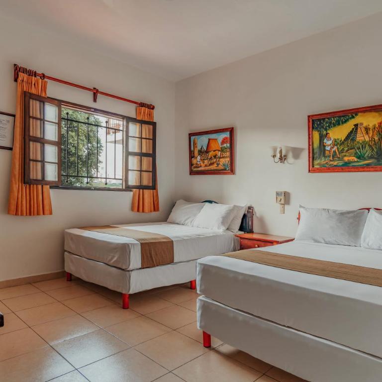 Hotel Santa María Mérida - Standard Double Room with Two Double Beds - 6