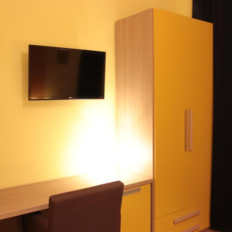 B&B Fiori di Lava - Camera Matrimoniale con Bagno Privato - 7