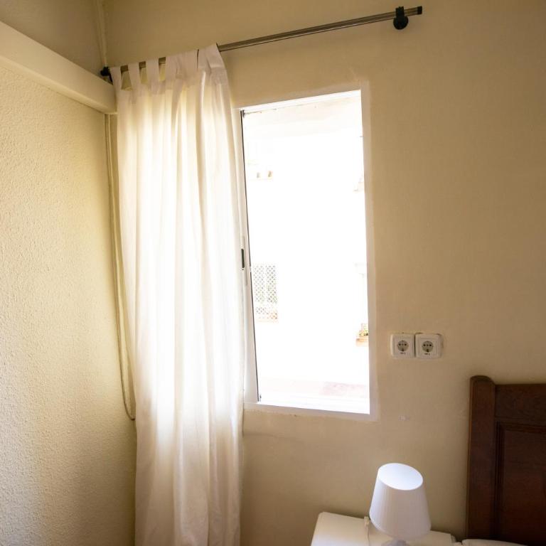 Hostal Los Perales - Habitación Individual - 4
