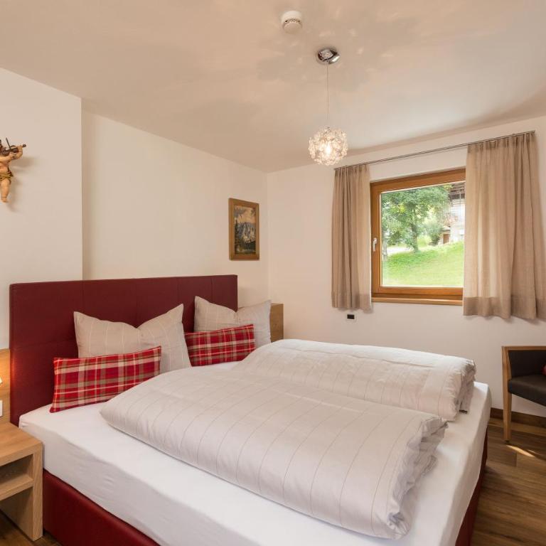 Alpin Sport - Appartamento con 2 Camere da Letto e Balcone - 11
