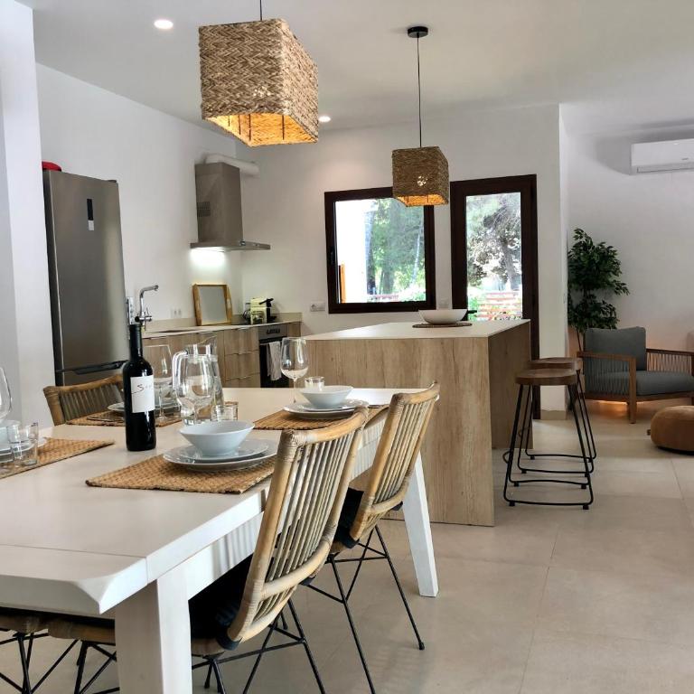Villa Can Ordinas - Villa - 8