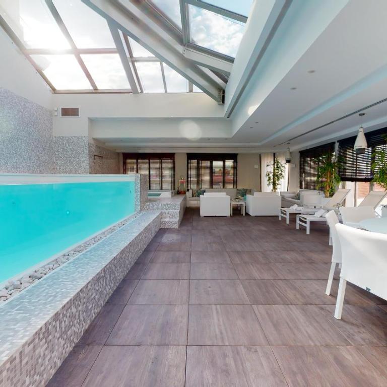 THE POOL HOUSE Cannes - Apartamento - 2 niveles - 50