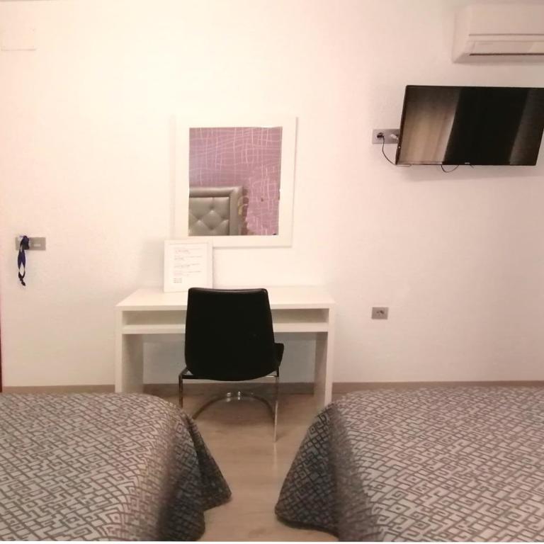 Hotel Molinos - Twin Room - 14