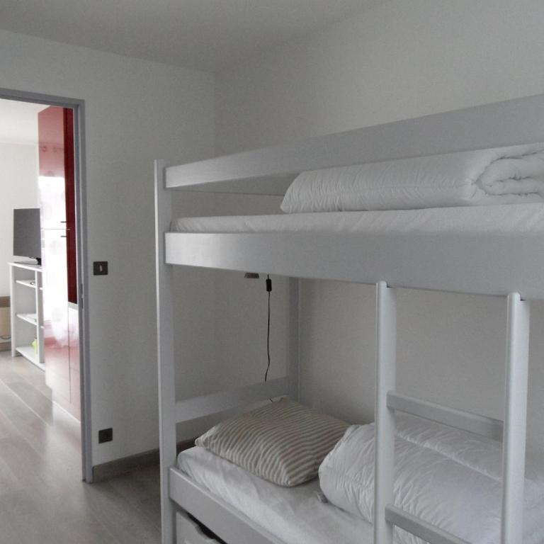 REF 122 Appartement 4 pièces pour six personnes avec piscine et cours de tennis Port Crouesty ARZON - Appartement 3 Chambres - 6