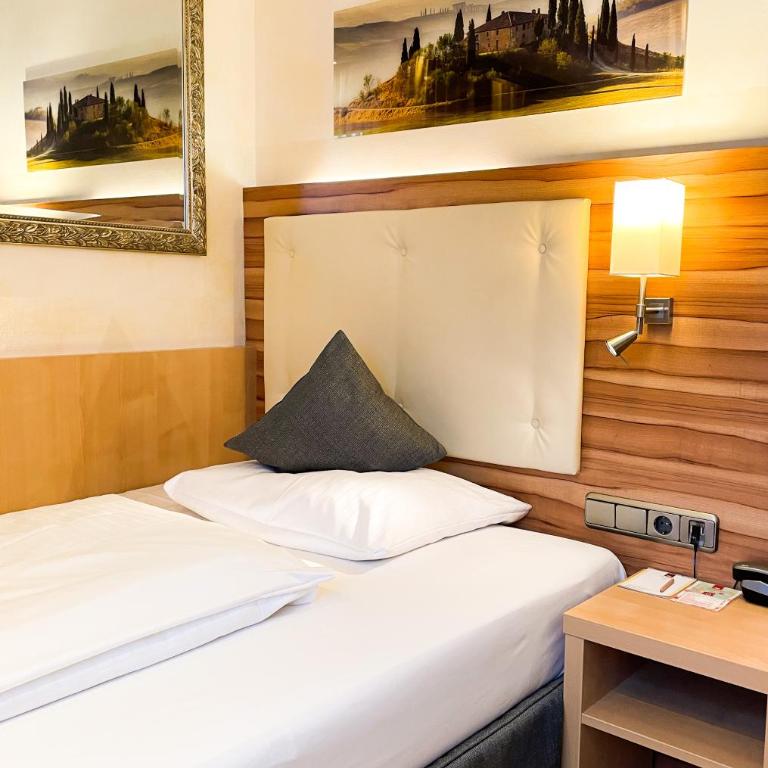 City Hotel Ost am Kö - Standard Einzelzimmer - 3