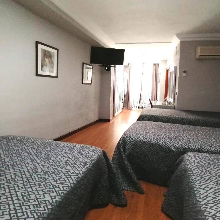 Hotel Molinos - Quadruple Room - 4