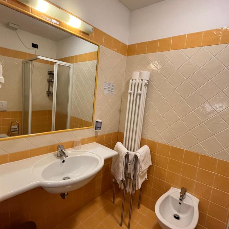 Hotel Zanella - Camera Quadrupla - 4