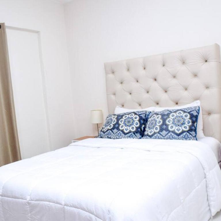 Walk to Beach Prime Location Villas Marlin #32 - One-Bedroom Apartment - 5