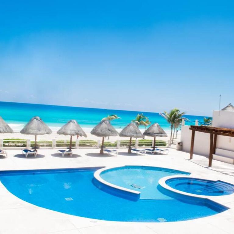 Walk to Beach Prime Location Villas Marlin #32 - One-Bedroom Apartment - 25