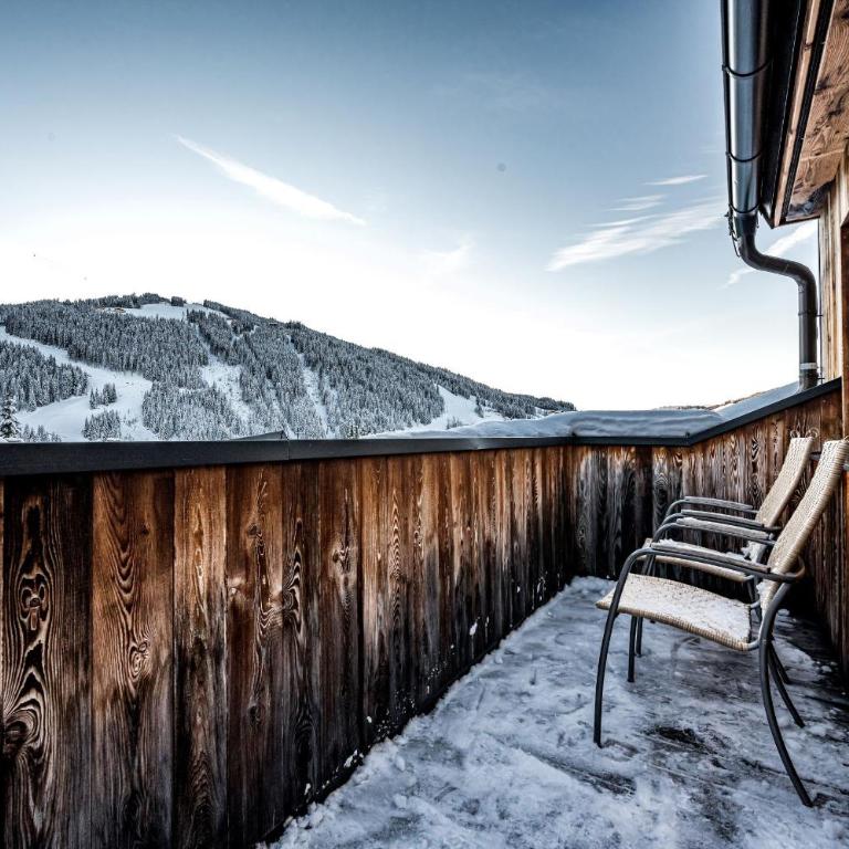 ALMMONTE SENSUM SUITES - Funky Living Hotel - Penthouse Suite - 4