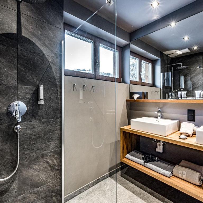 ALMMONTE SENSUM SUITES - Funky Living Hotel - Penthouse Suite - 2