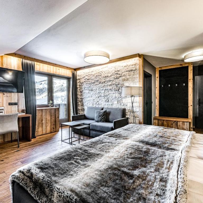 ALMMONTE SENSUM SUITES - Funky Living Hotel - Suite mit Whirlpool - 3