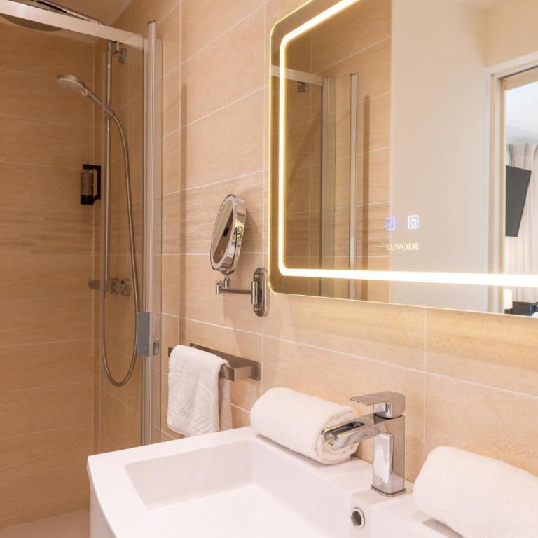 La Bastide Gourmande - Chambre Double Supérieure avec Lit Queen-Size - 1
