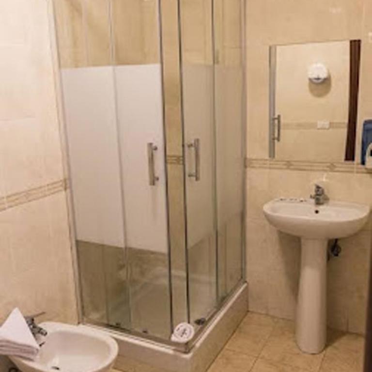 Hotel Alex Square - Camera Matrimoniale/Doppia con Letti Singoli con Bagno - 14