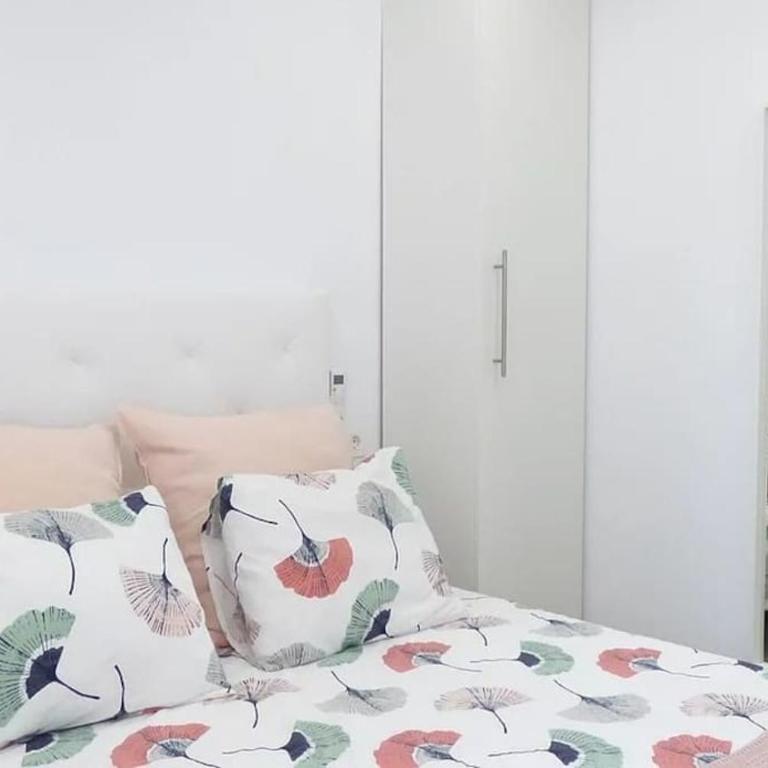Luxury Apartment in Puerto Banus Free Parking, 100m to Beach & Marina - One-Bedroom Apartment - 11