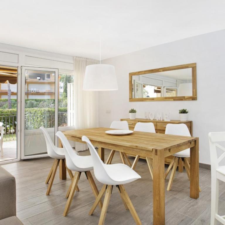 I-51 - Calella de Palafrugell - Apartamento con vistas a la piscina - 8