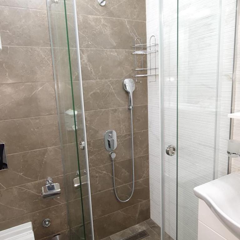 Gabi Apartments Kopaonik - Kraljevi cardaci - Three-Bedroom Apartment - 4